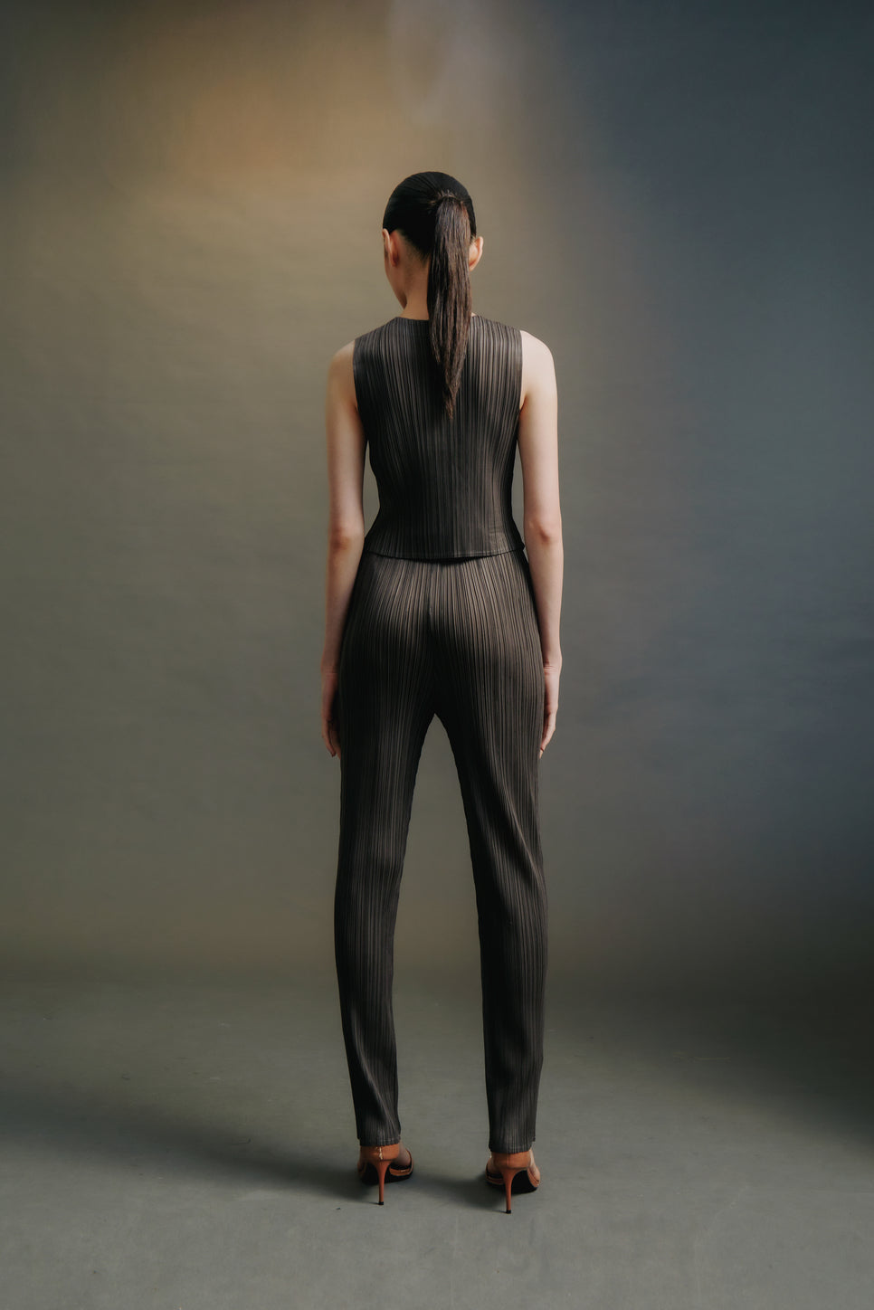Majine Vest