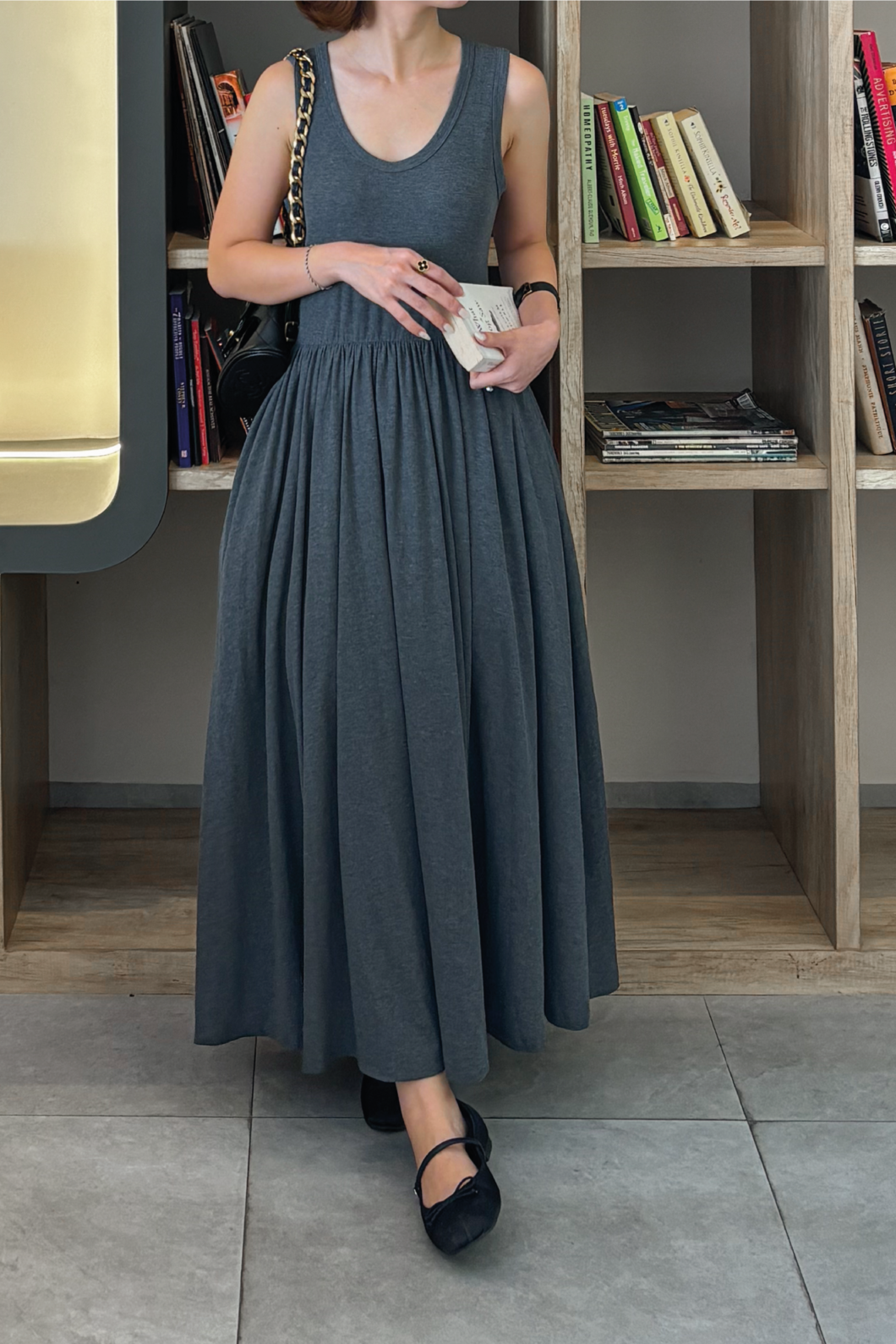 Dropped Flare Dress / DASTER ELITE